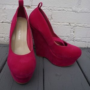 Hot Pink Wedge Heals